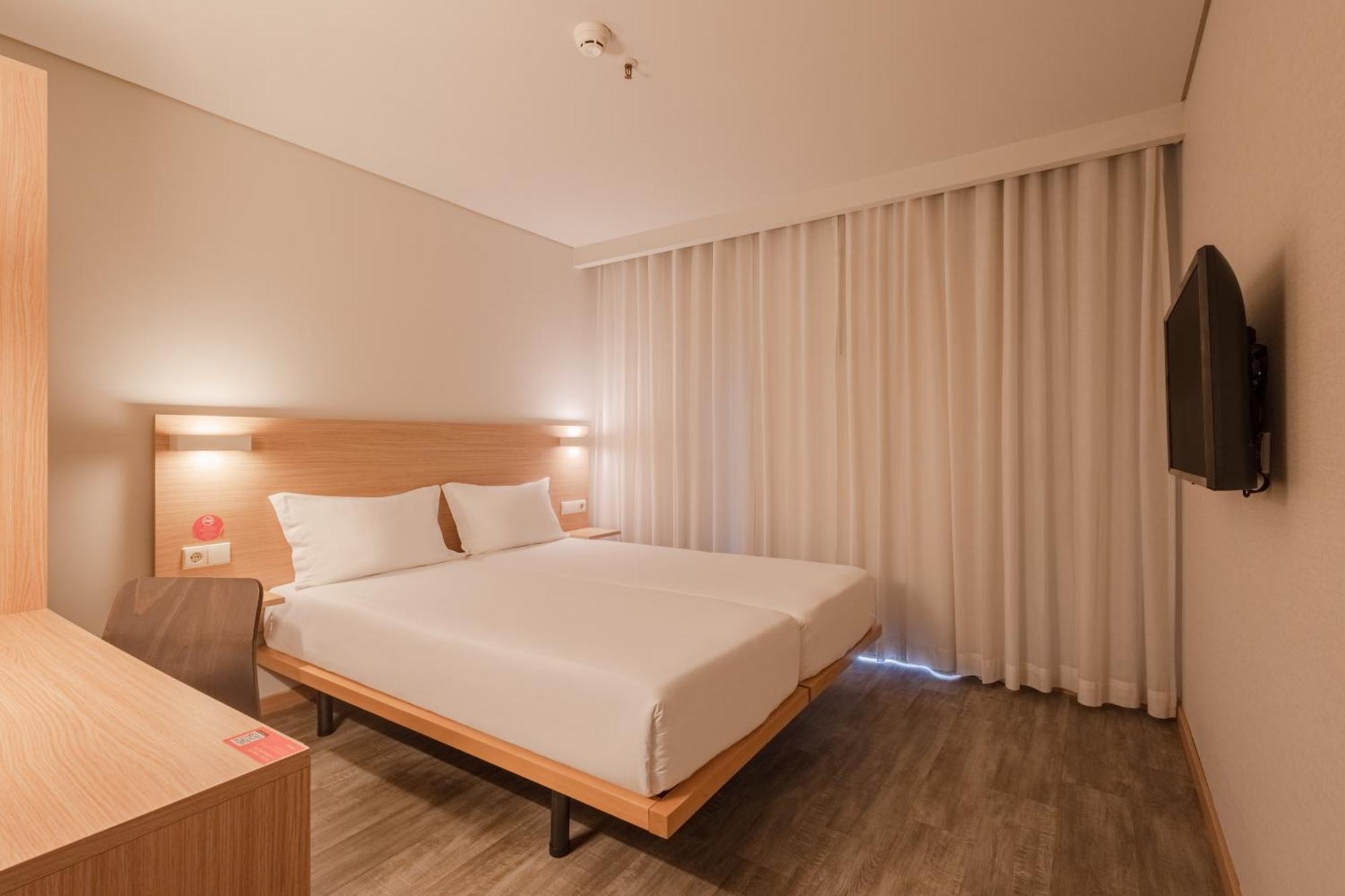 Moov Hotel Porto Norte Senhora da Hora Exteriör bild